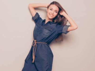 Abito di jeans con cintura