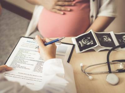 Tsh alto in gravidanza: i rischi e la cura