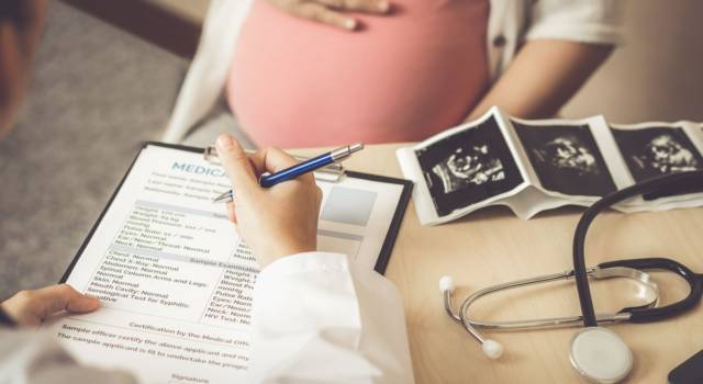 Come chiedere permessi per gravidanza a rischio