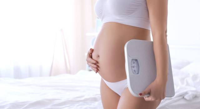 Quanti chili si prendono in gravidanza e cosa porta all’aumento di peso?