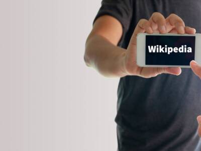 smartphone ricerca su wikipedia