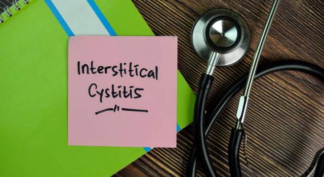 Cistite interstiziale: cause, sintomi, cura e rimedi naturali