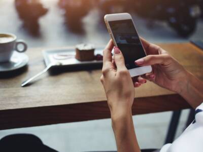 navigare online smartphone