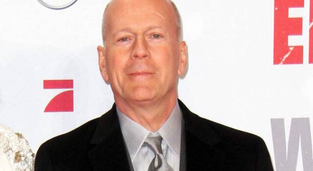 Bruce Willis sta male: “Non parla più e non capisce molto”