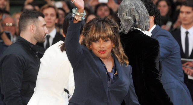 Smentita Tina Turner: lei sta bene e il suo Ictus è stato una Bufala