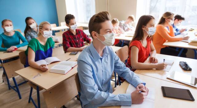 Maturità 2022, studenti con le mascherine o senza: le ipotesi al vaglio degli esperti