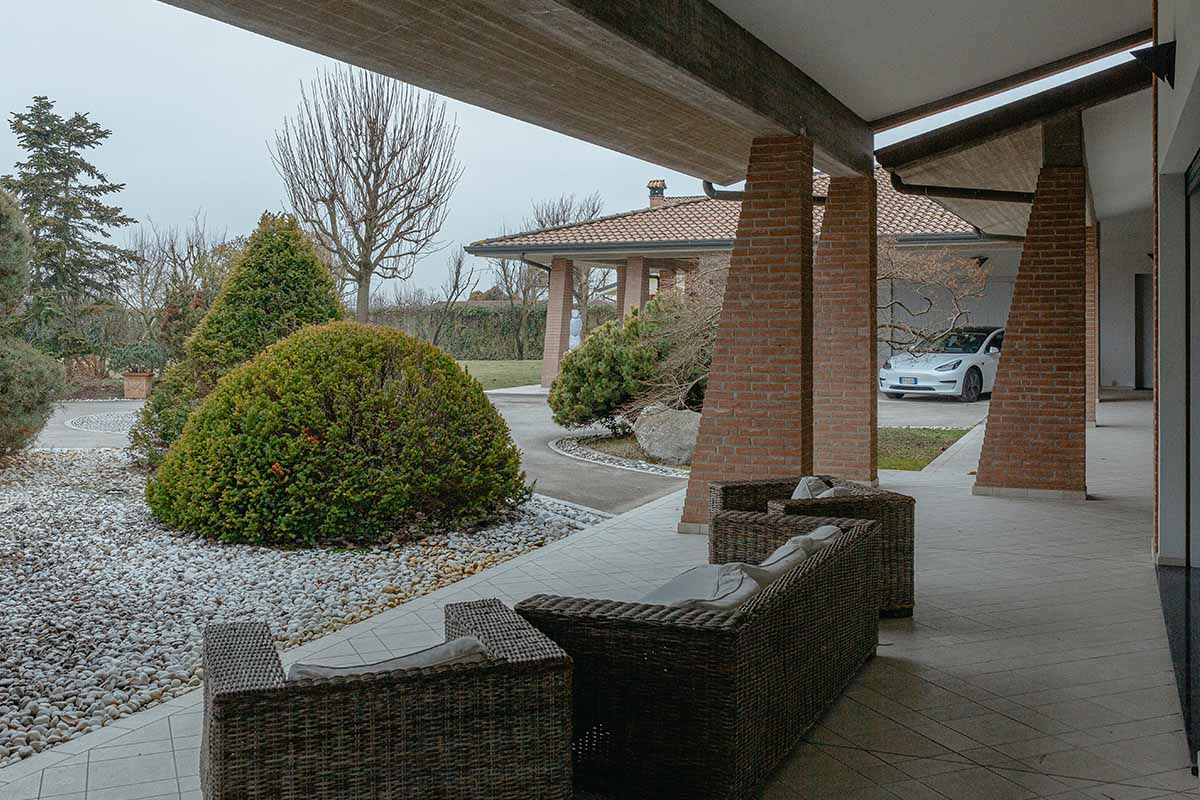 Ambra Cotti giardino