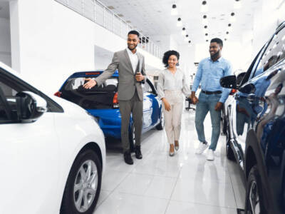 concessionaria auto mostra auto