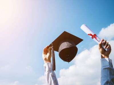 RD_Laurea_Cappello_Diploma