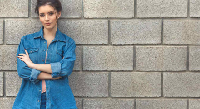 Total denim 2022: come realizzare un outfit solo di jeans