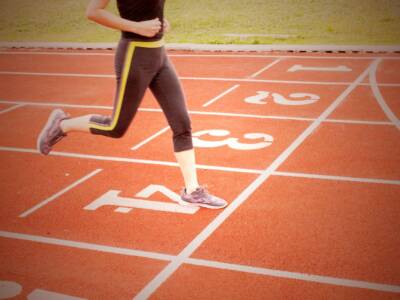 corsa traguardo atletica pista