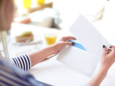 lettera busta bianca