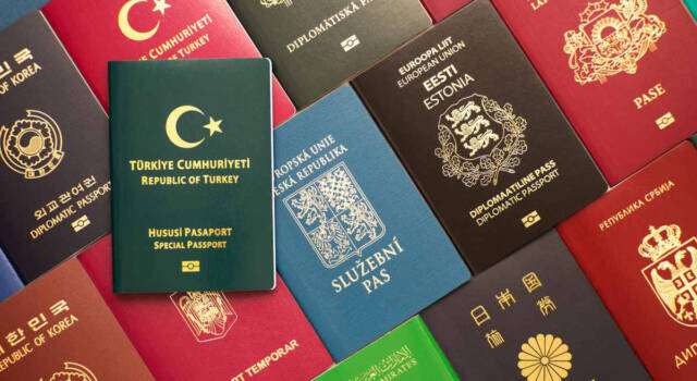 Passaporti più potenti del mondo, quali sono: quello italiano è tra i primi cinque