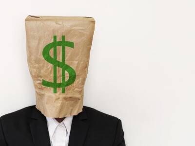 imprenditore busta carta faccia soldi