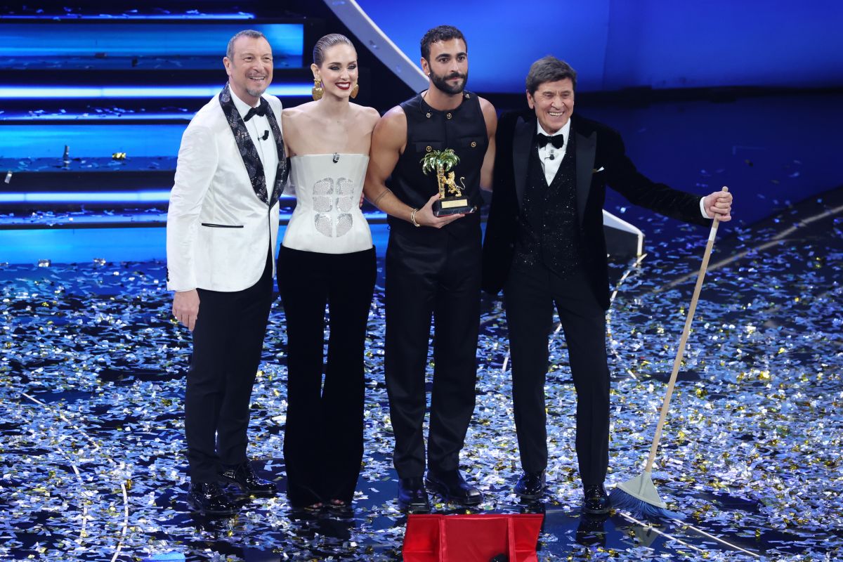 Amadeus, Chiara Ferragni, Marco Mengoni con premio Leoncino D’Oro e Gianni Morandi