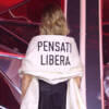 Chiara Ferragni sanremo 2023 pensati libera