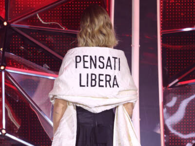 Chiara Ferragni sanremo 2023 pensati libera