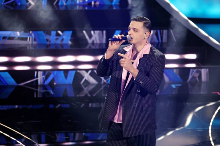 Olly le frasi più belle tratte dalle sue canzoni