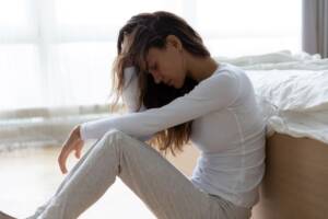 Ragazza triste, delusione e infelicità