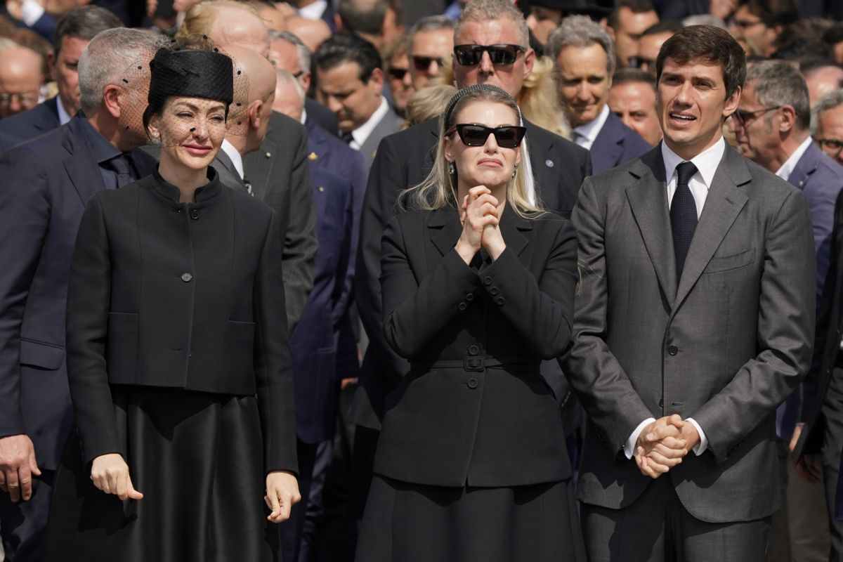 Funerali Silvio Berlusconi - Eleonora Berlusconi, Barbara Berlusconi e Luigi Berlusconi