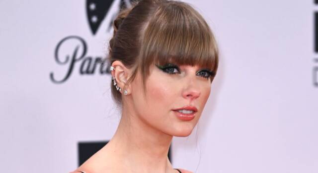 Le curiosità su Taylor Swift: il successo planetario, gli amori e il patrimonio da capogiro