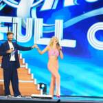 Nicolo De_Devitiis e Isobel Kinnear sul palco