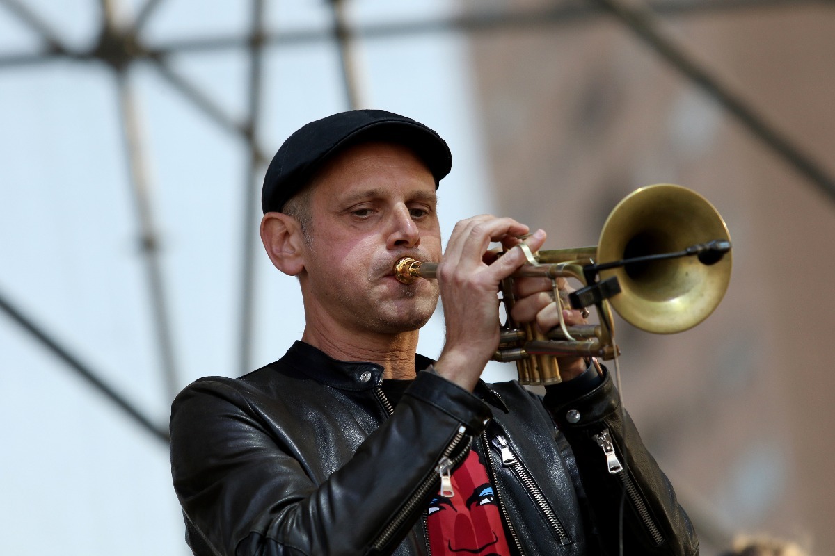 Fabrizio Bosso si esibisce alla tromba