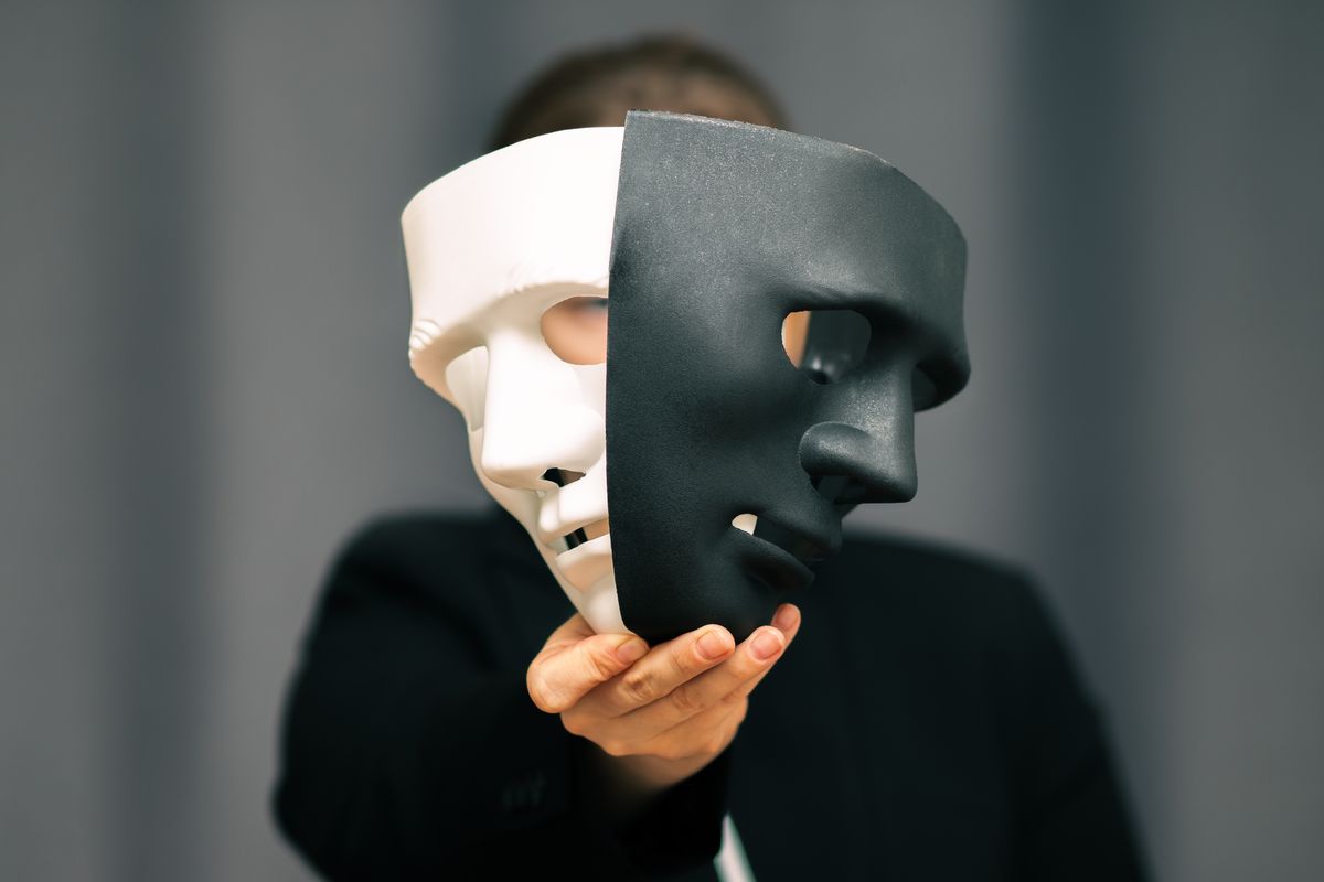 maschere commedia teatro bianco nero