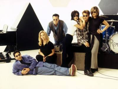 cast Friends - David Schwimmer, Lisa Kudrow, Matthew Perry, Courteney Cox, Matt LeBlanc, Jennifer Aniston