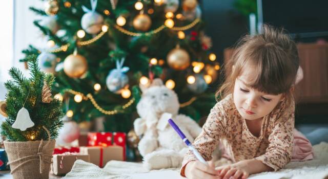 Poesie di Natale per bambini: componimenti per lodare la magia di dicembre