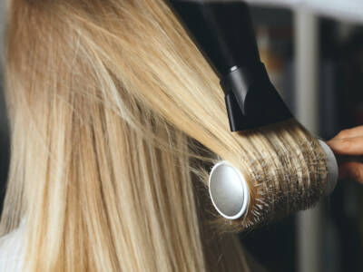 Come scegliere il miglior asciugacapelli professionale per il tuo studio di hairstylist