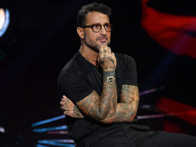 Fabrizio Corona con una t-shirt