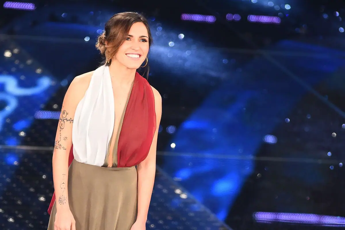 Chi è Serena Brancale, la cantante di Baccalà a Sanremo 2025