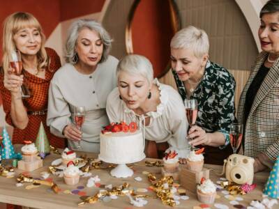 Festa di compleanno festeggiata invitati