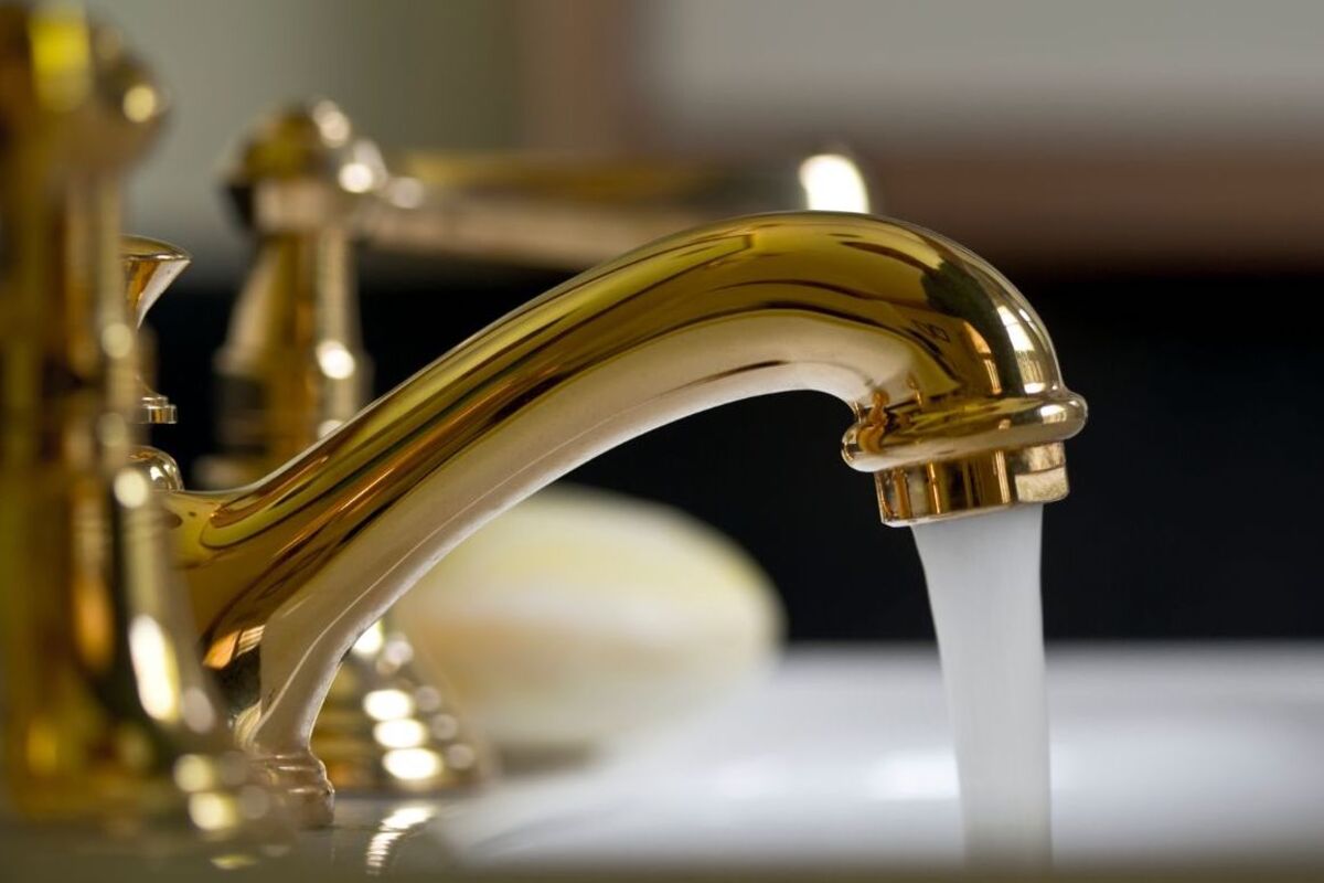 Rubinetto lavandino di ottone