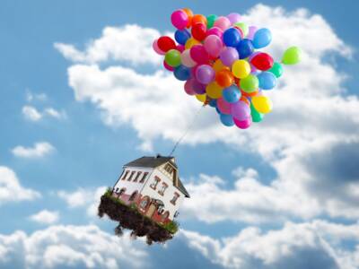 UP, la casa volante esiste ed è su Airbnb: quanto costa un soggiorno tra le nuvole