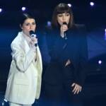 Nella foto: Annalisa-Giorgia nella serata cover al Festival di Sanremo 2025
