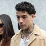 Tony Effe e Giulia De Lellis presenti alla sfilata di Ermanno Scervino durante la Milano Fashion Week Autunno/Inverno 2025