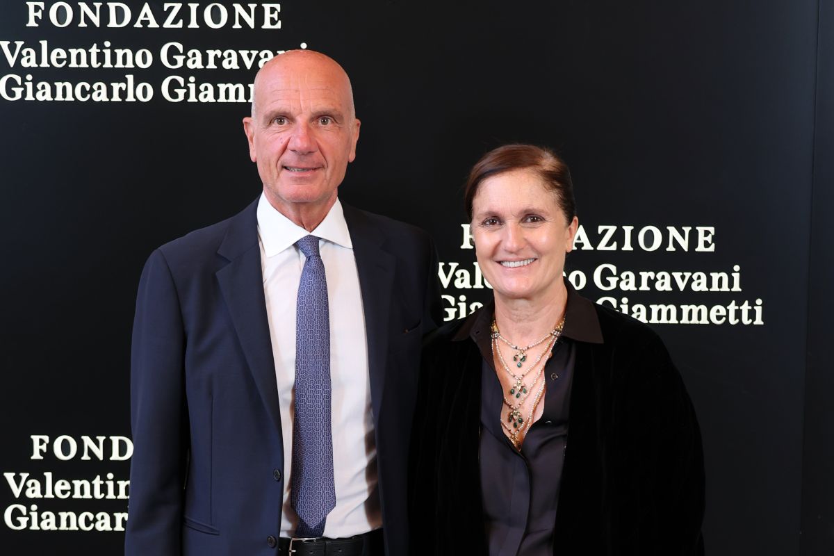 Roma, Italia – 24 maggio 2025: a Palazzo Barberini Paolo Regini e Maria Grazia Chiuri partecipano alla cena inaugurale della mostra "Orizzonti | Rosso"