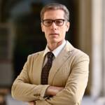 Un primo piano del professore Andrea Maggi