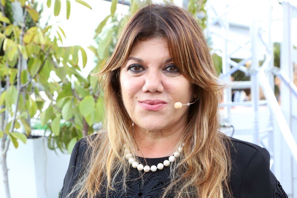 Durante la 75ª edizione del Prix Italia a Bari, il 3 ottobre 2023, Gabriella Genisi partecipa al dibattito “Gli eroi di carta sullo schermo: dal libro alla serie”.