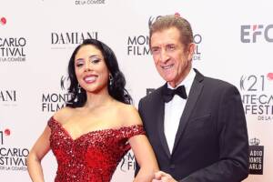 Nataly Ospina con Ezio Greggio a Monte Carlo