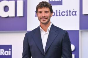 Stefano De Martino durante la presentazione dei programmi della Rai