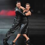 Barbara d'Urso si esibisce con Pasquale La Rocca a Ballando con le Stelle