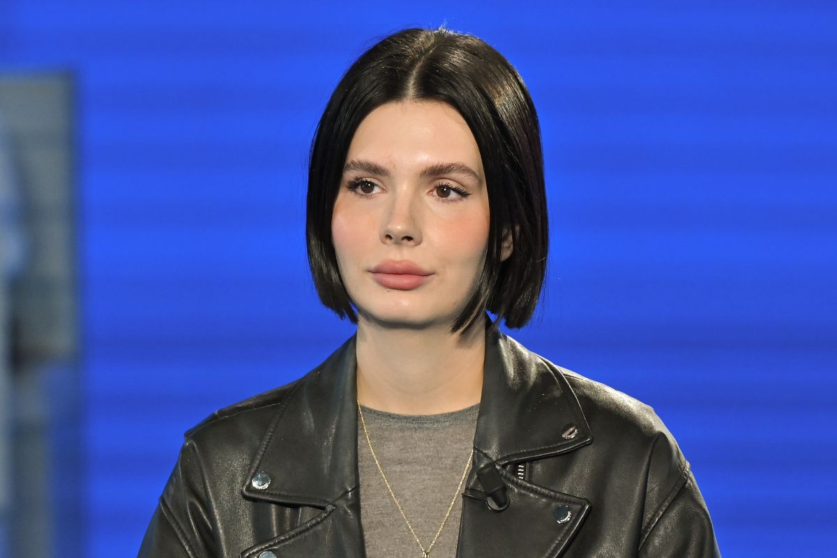 Un primo piano di Evelina Sgarbi, la figlia di Vittorio Sgarbi