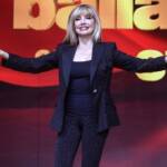Milly Carlucci conduce Ballando con le Stelle