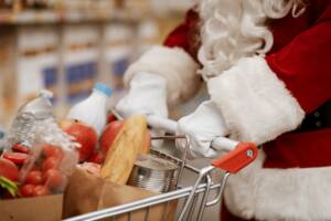 Babbo Natale fa la spesa al supermercato