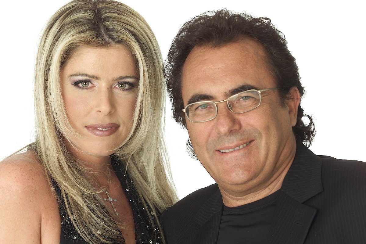 Al Bano appare sorridente accanto alla compagna Loredana Lecciso