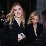 Chiara Ferragni e Marina Di Guardo lasciano il tribunale dopo l’assoluzione nel caso Pandoro gate