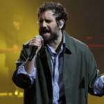 Tommaso Paradiso ospite dello show televisivo X Factor al Teatro Repower.
